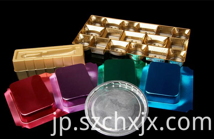 金型とサンプルの成形 Forming mould and Samples